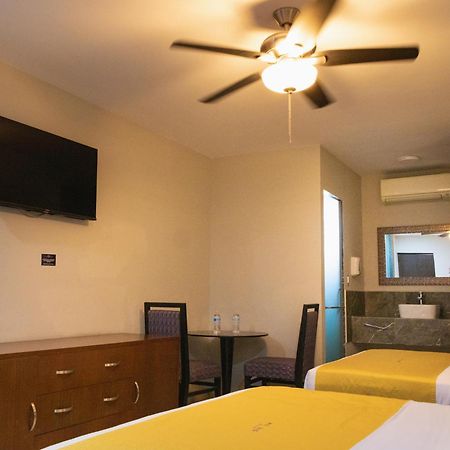 Hotel Maioris El Diez Culiacán Eksteriør bilde