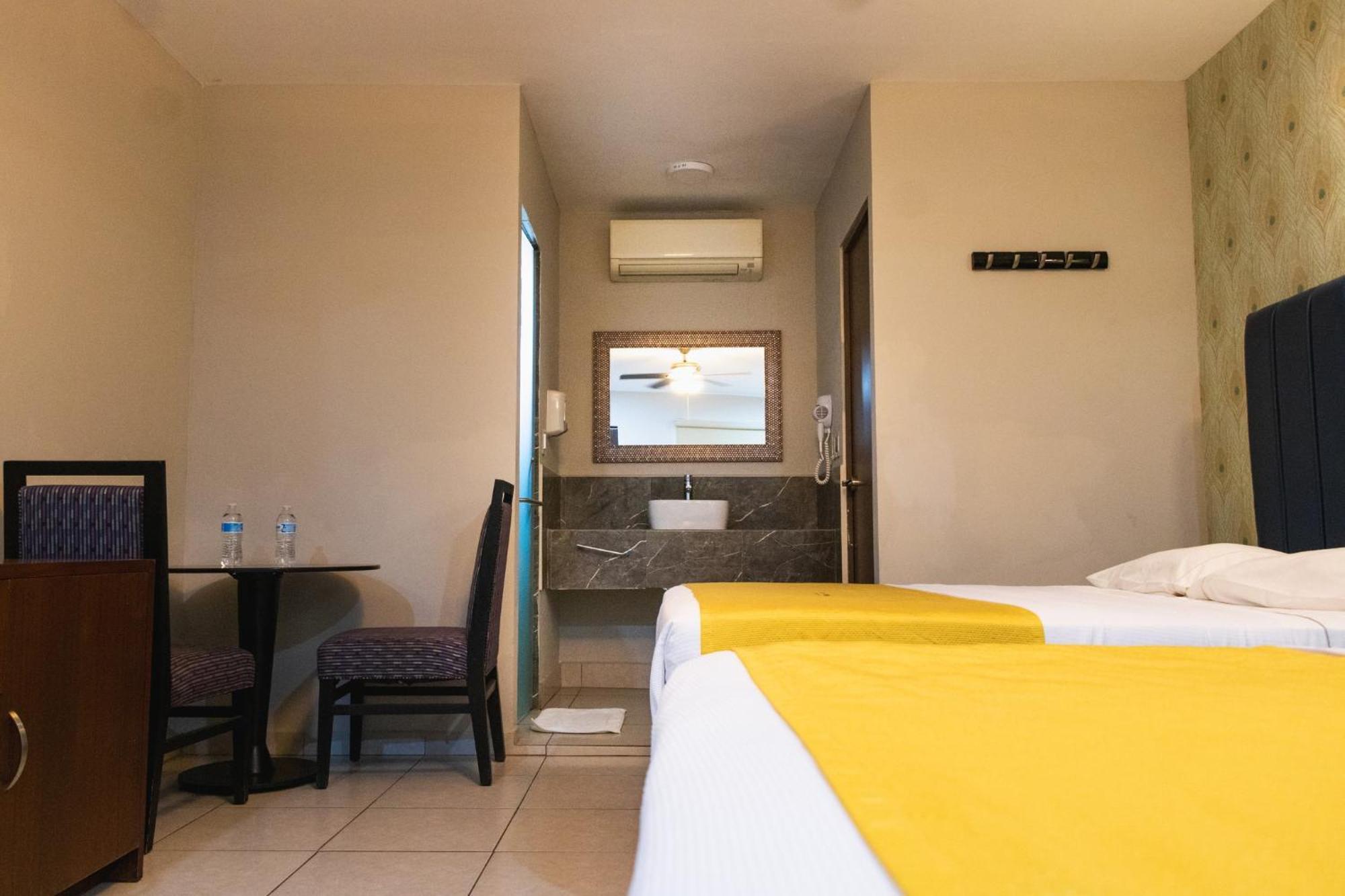Hotel Maioris El Diez Culiacán Eksteriør bilde